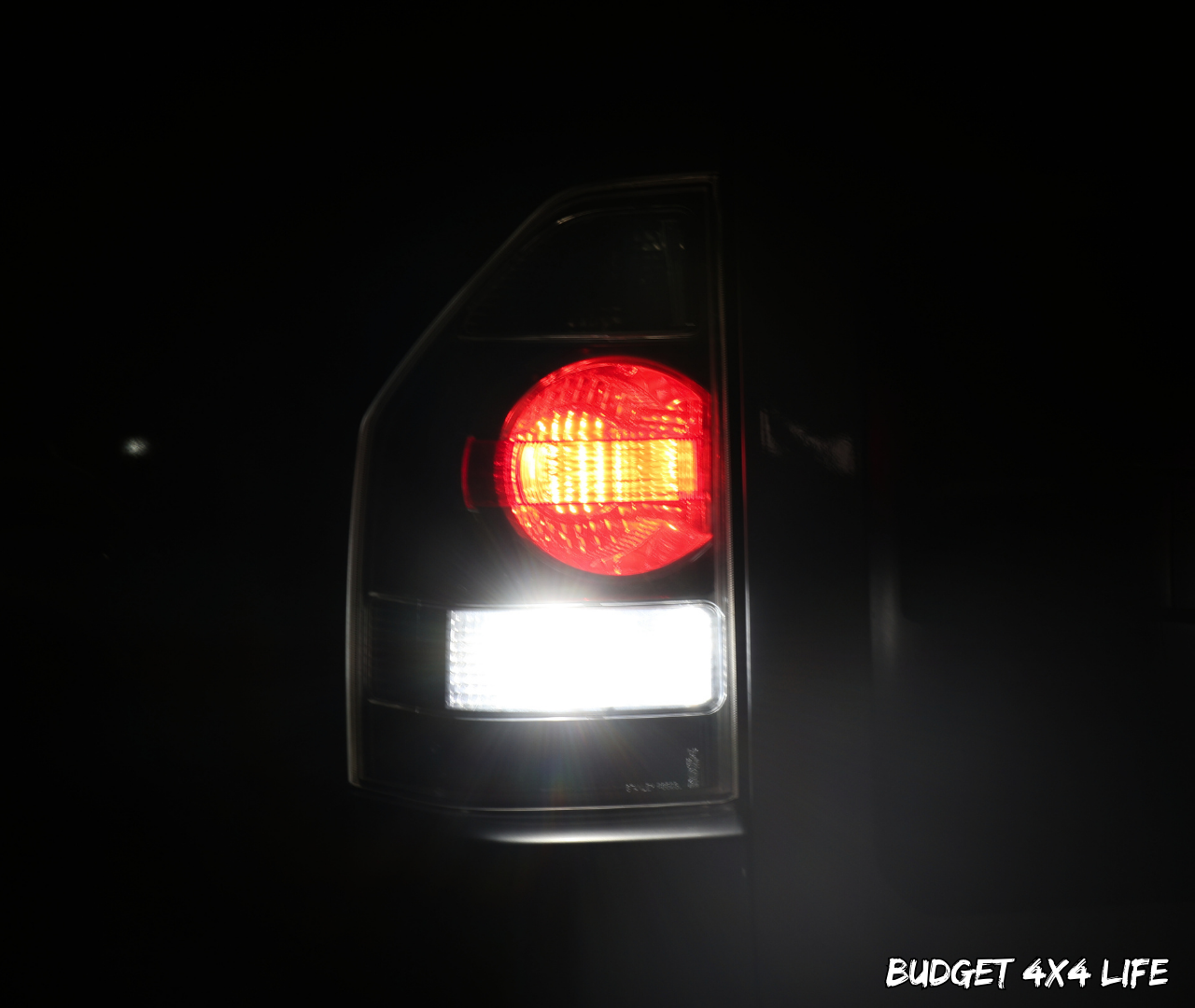 The Ultimate LED Reverse Lights For Mitsubishi Pajero (2400 Lumens)