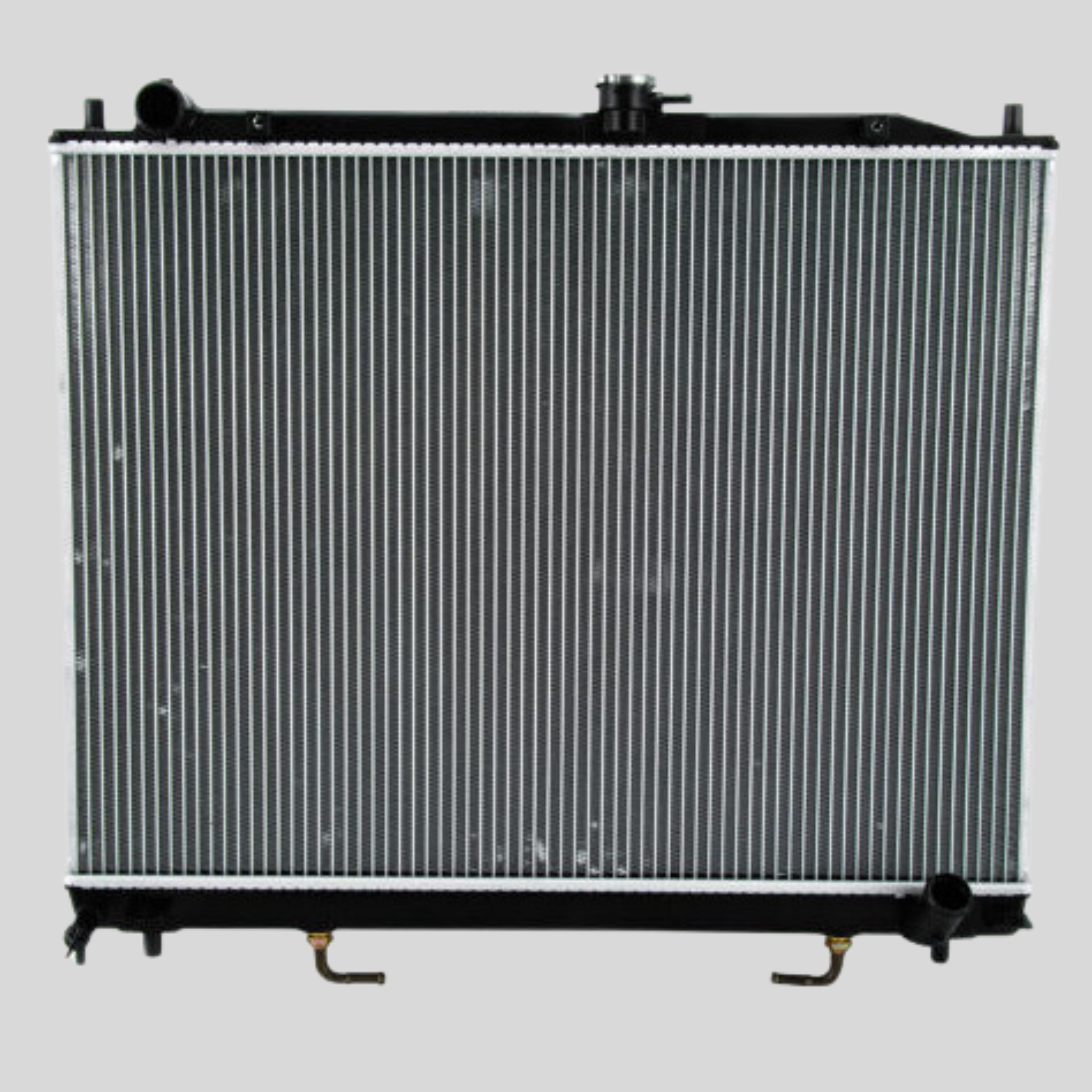 Mitsubishi Pajero Radiator NM NP NS NT NW NX 2.8 3.2L Diesel AT/MT 2000-On