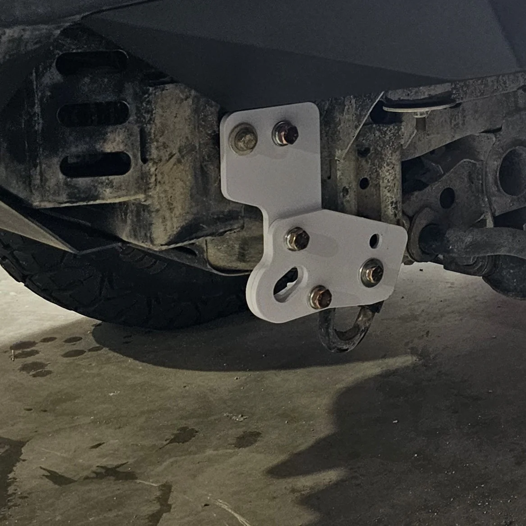 Heavy-Duty Recovery Points for Triton/Pajero Sport MQ MR QE QF (2015-2023)